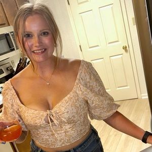 Meet your Posher, Summer